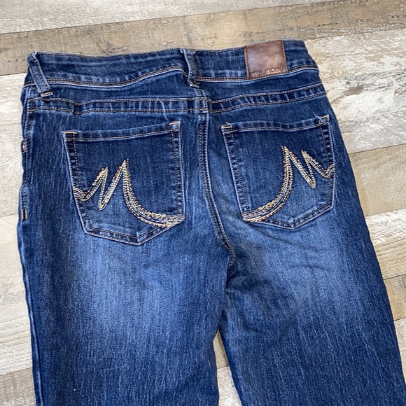 Women's Maurice's Boot Cut Factory Distressed Jeans - Size 6L - Picture 8 of 9